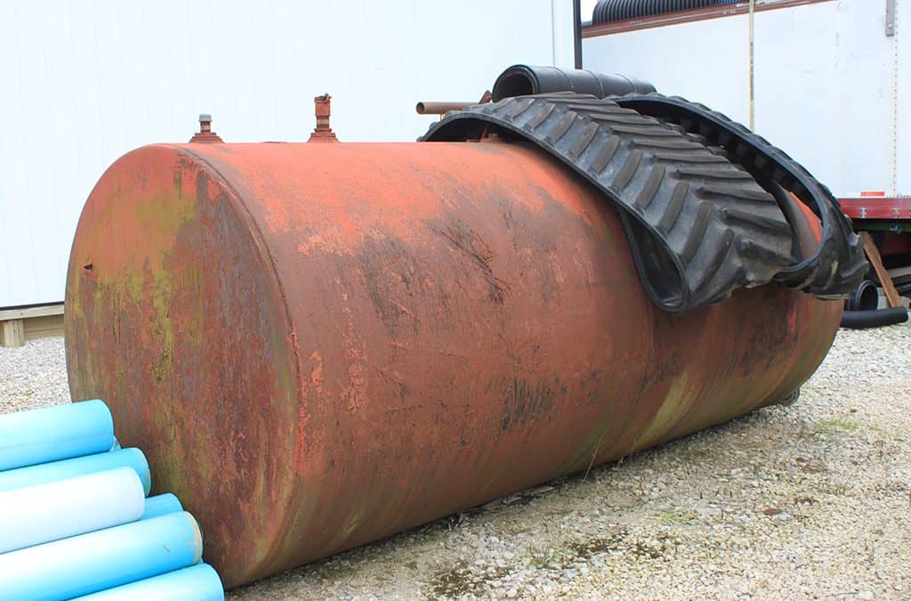 2,000 GAL. MILD STEEL FUEL TANK