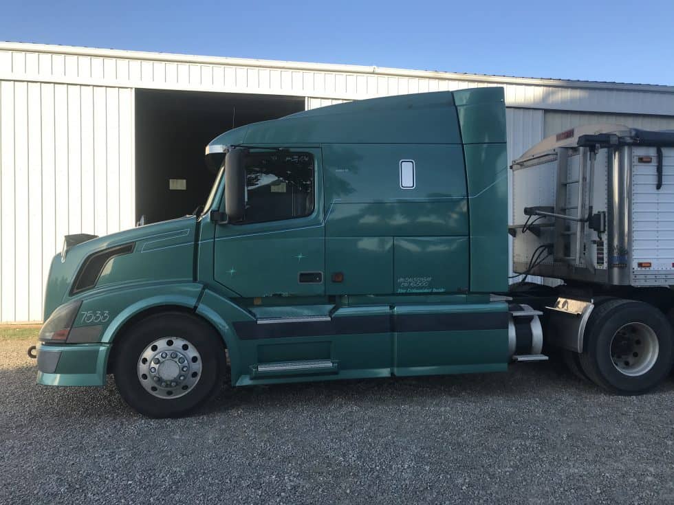 2005 Volvo Semi Truck Wilson National