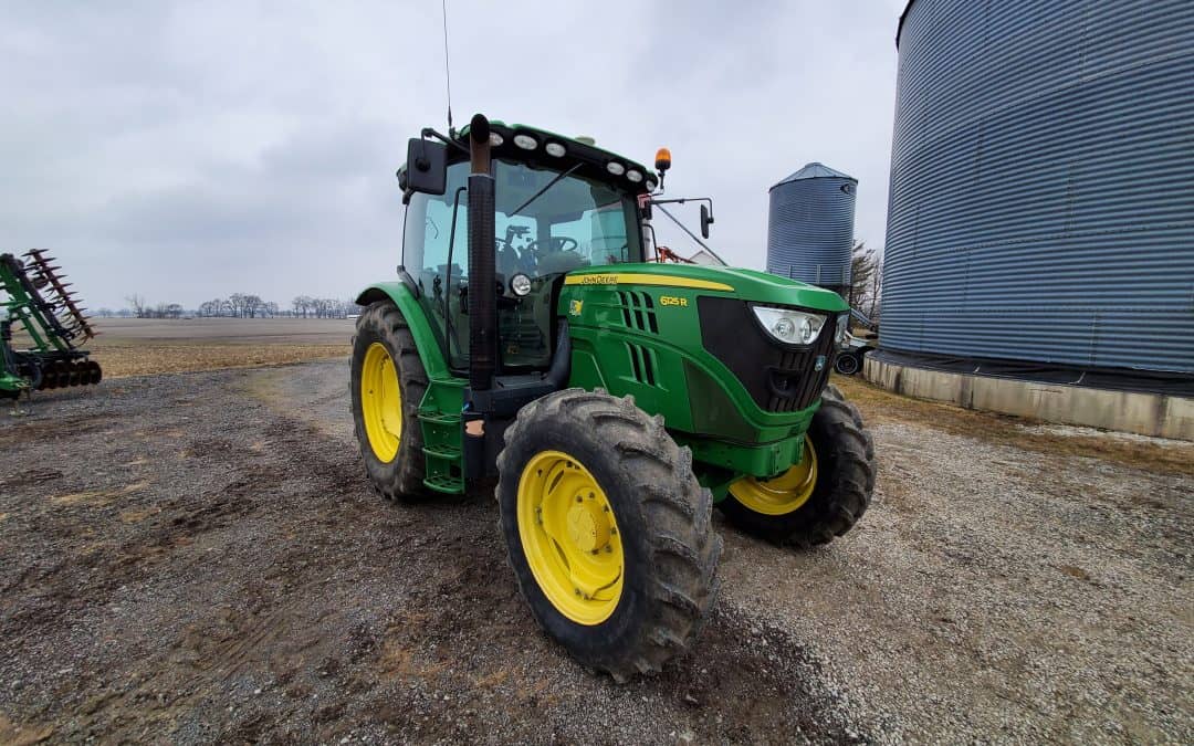 2013 John Deere 6125R Tractor