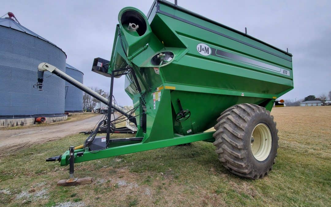 2014 J&M 875-18 Grain Cart