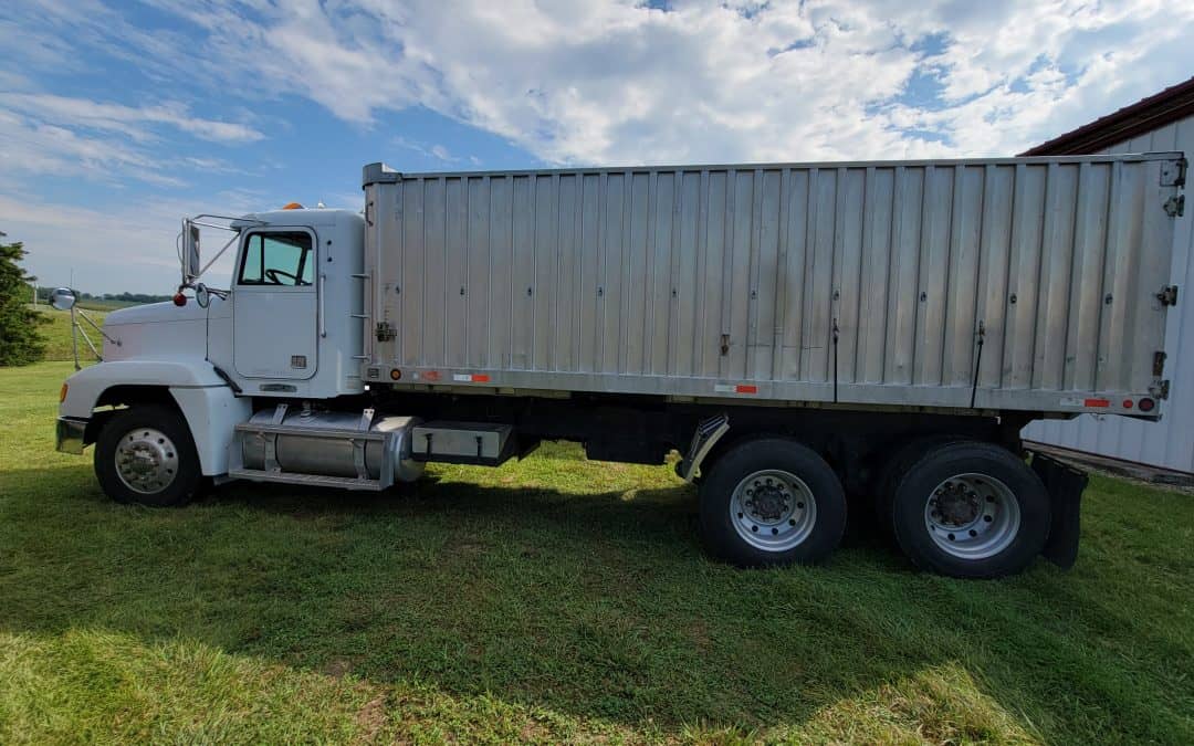 1993 FREIGHTLINER FLD