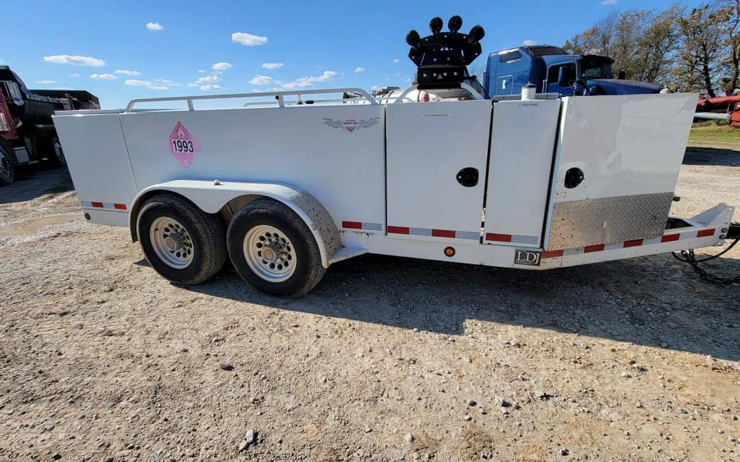 THUNDERCREEK TANDEM AXLE FUEL TRAILER