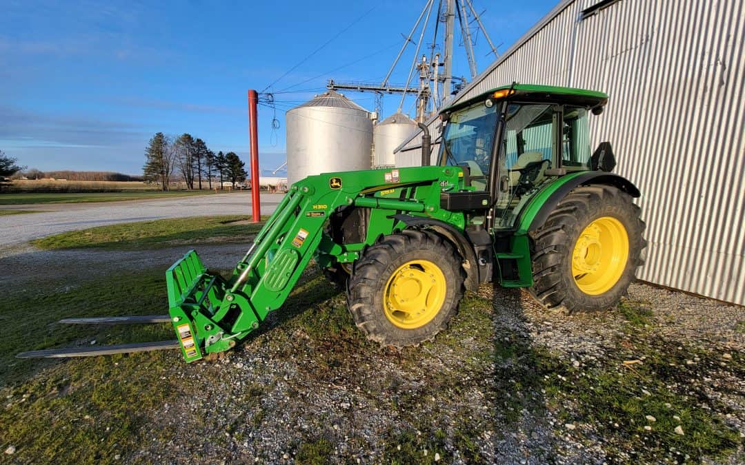 2016 JOHN DEERE 5115M