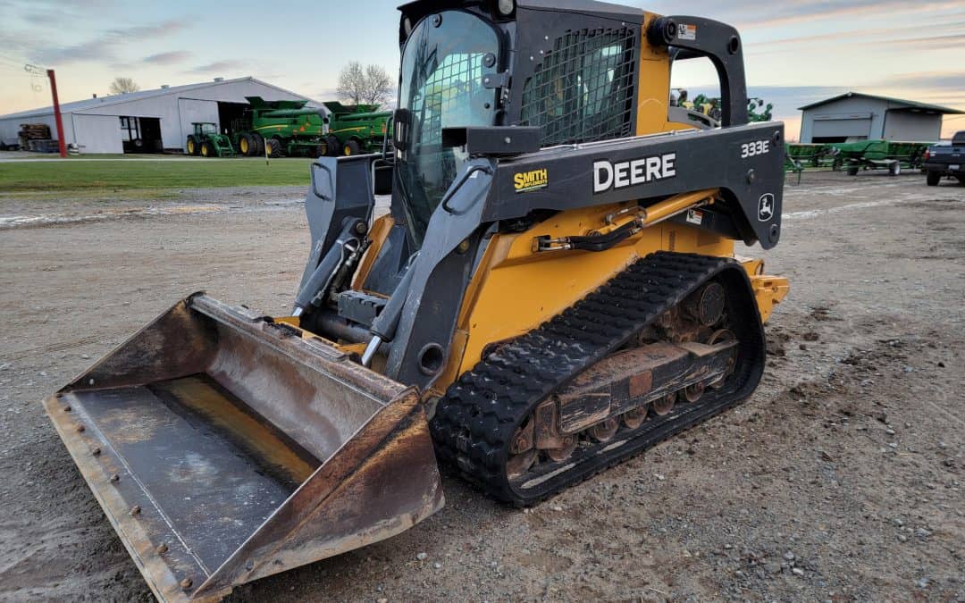 2013 DEERE 333E