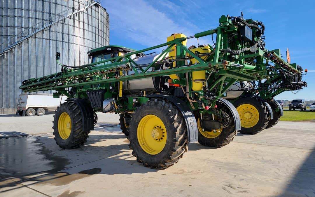 2015 JOHN DEERE R4038