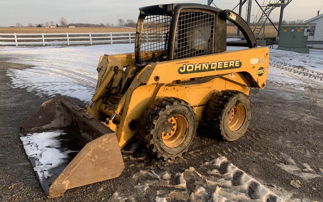 JOHN DEERE 260 SKID STEER