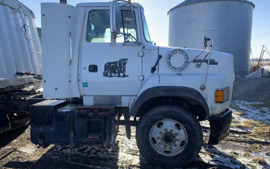 1994 FORD L9000 SEMI