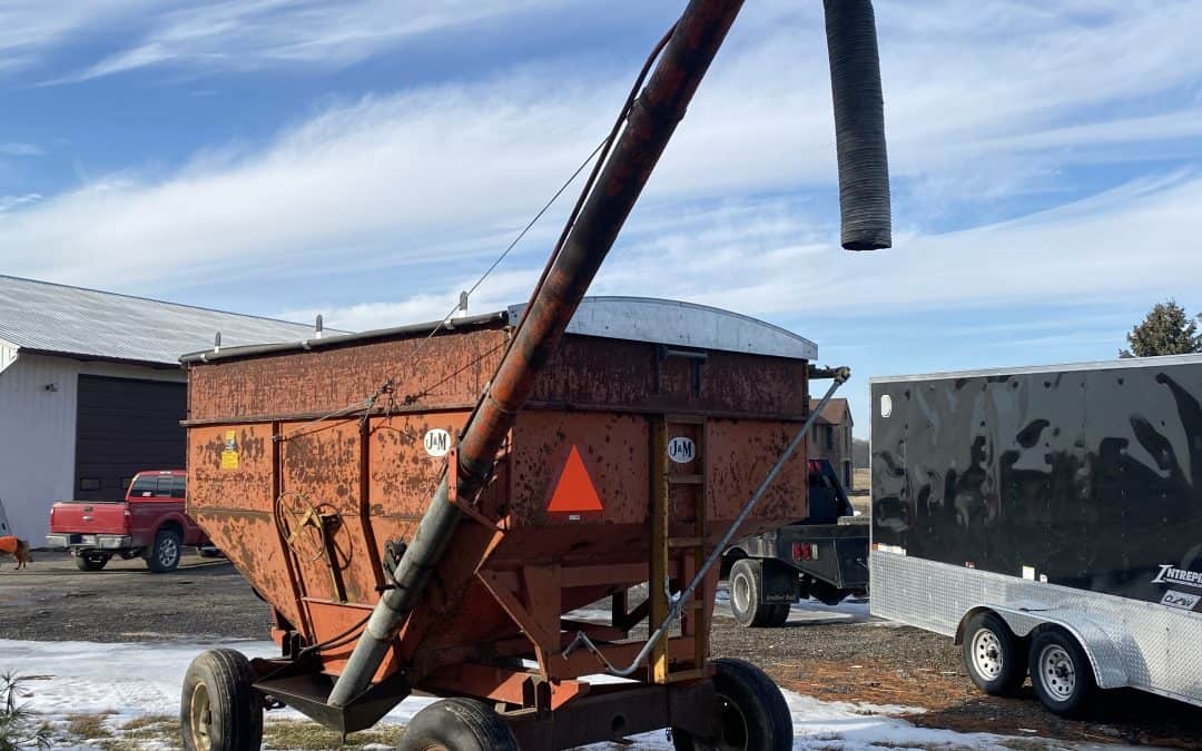 J&M 250 SEED TENDER WAGON