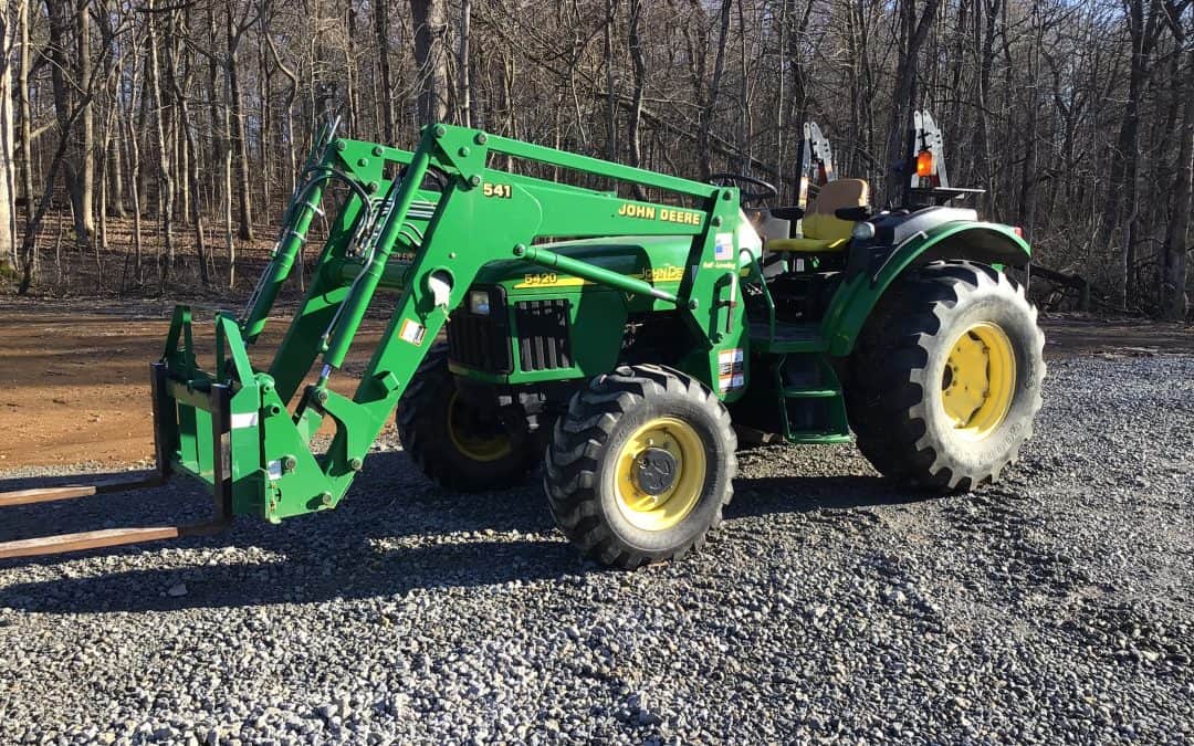 JOHN DEERE 5420 TRACTOR