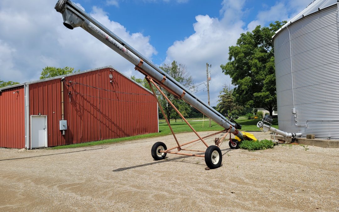 DMC 31ft. 10in. Load Out Auger