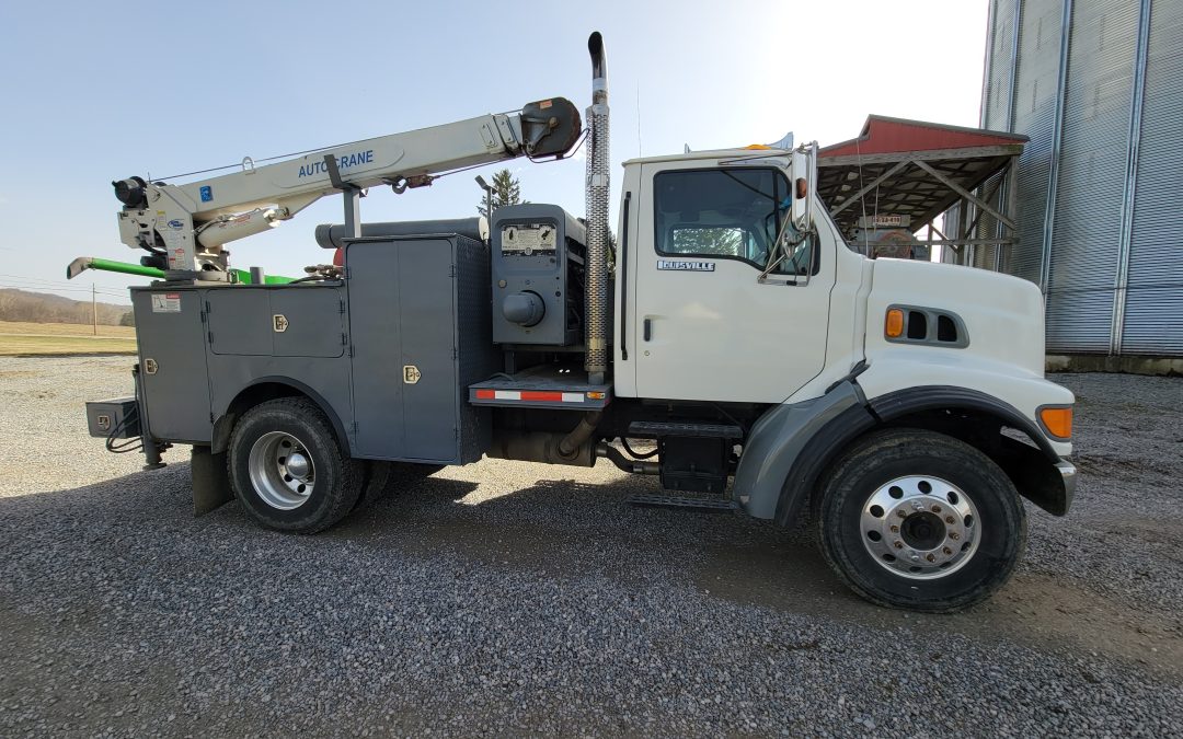 1988 Ford L8501 Truck