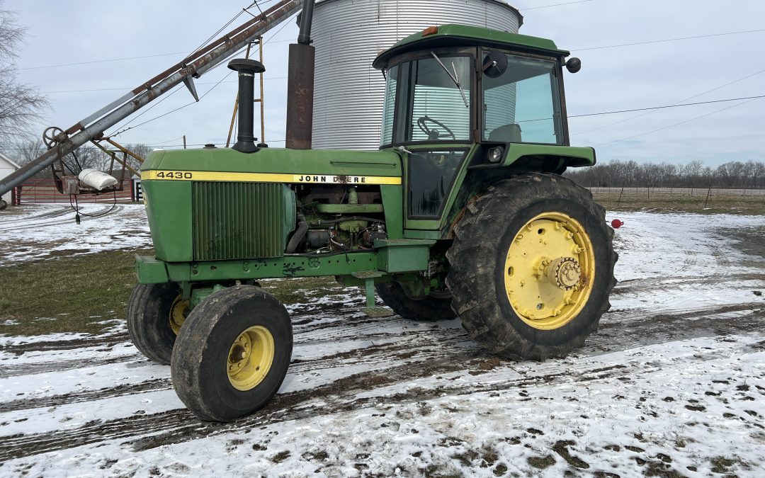 JOHN DEERE 4430