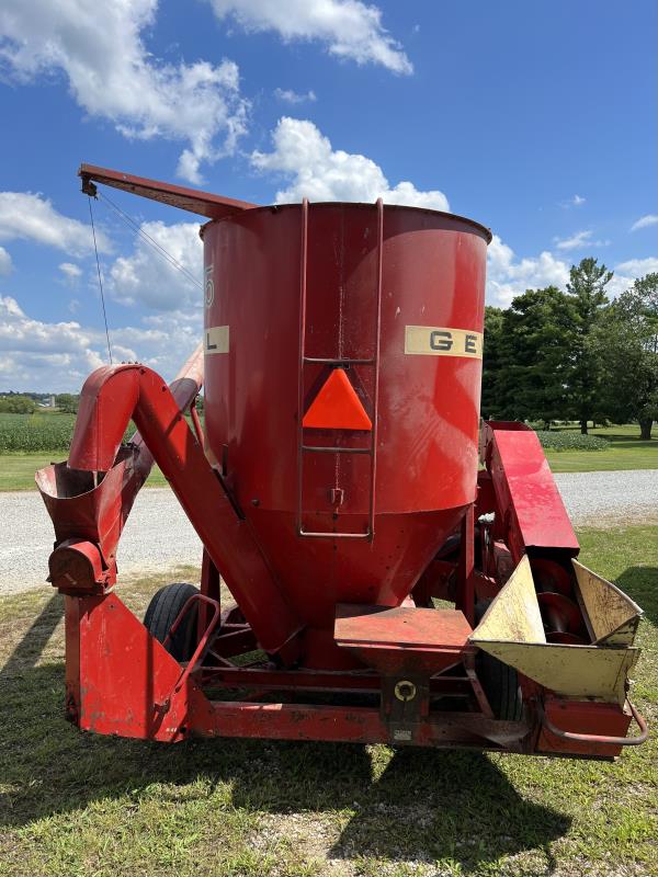 Gehl 95 Feed Grinder Wilson National