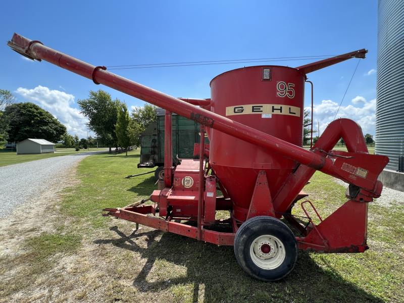 Gehl 95 Feed Grinder Wilson National