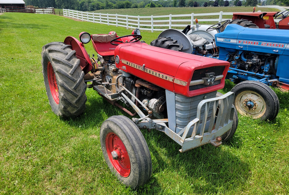 MASSEY FERGUSON 135 Wilson823-B15