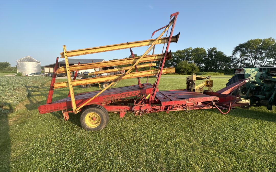 NEW HOLLAND 1012 Wilson823-c10