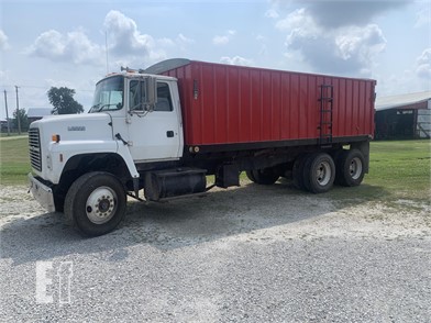 1995 FORD LNT8000 TRUCK $20,500