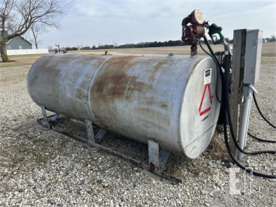 1000 GAL FUEL TANK