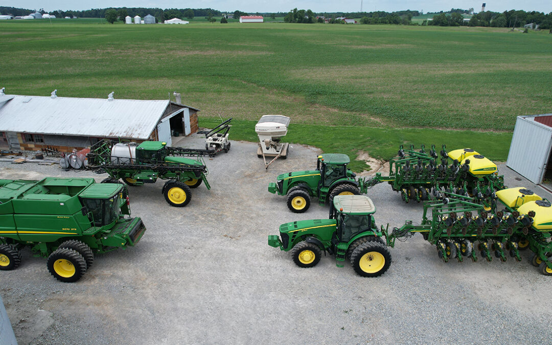 FULL LINE OF LATE MODEL FARM EQUIPMENT